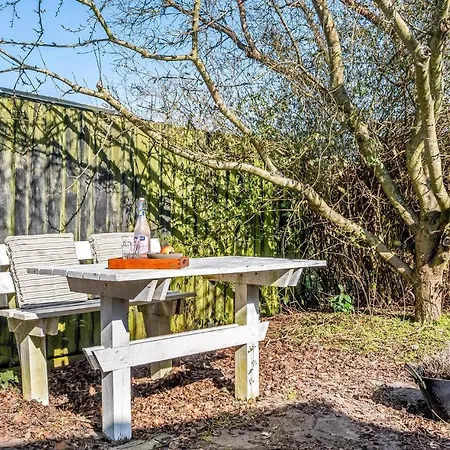Awesome In Grsted With 1 Bedrooms Holiday home *